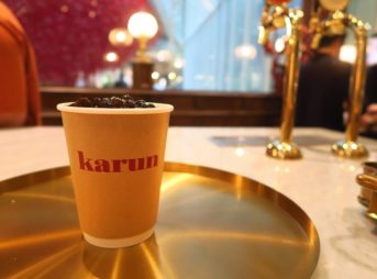 フローズンタイティーが飲める『Karun Thai Tea』へ@エムクオーティエM階